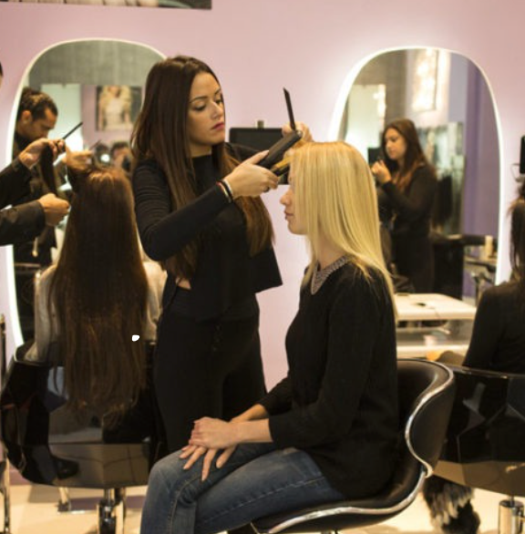 <h3> <strong>JolieBrush VS Salon</strong></h3>